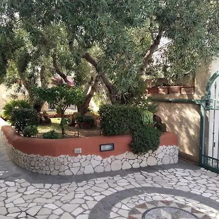 Gollai House Apartmán Orosei